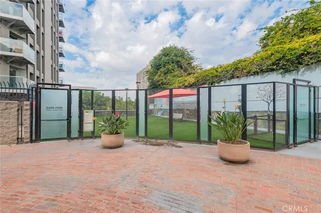 800 W 1st Street 504, Los Angeles, California 90012 home-pic-18